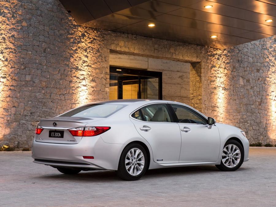  Lexus ES300h 2013 года  (AU) (фото 5 из 14)